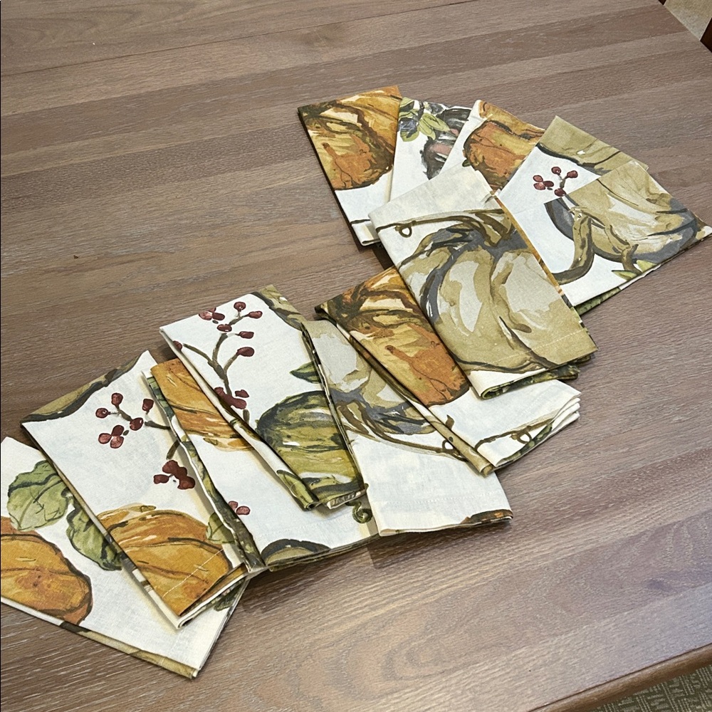 12 Pottery Barn Napkins
